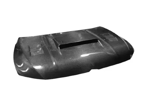 ¿Cómo elevan los kits exteriores personalizados el rendimiento y la apariencia de los autos deportivos de alto rendimiento?